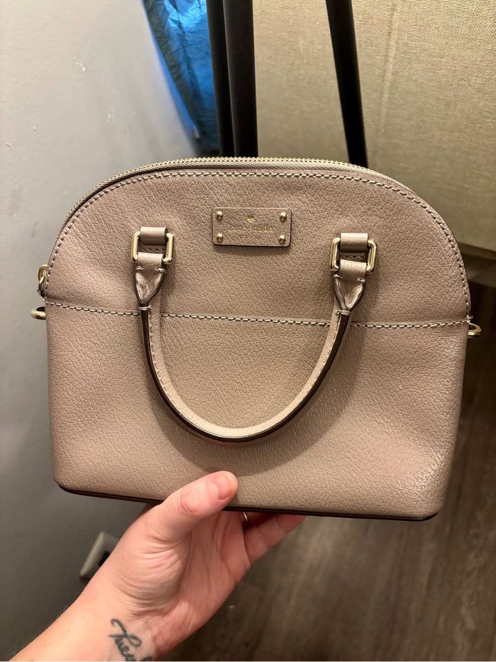 Kate Spade Gray Grove Street Carli Satchel - Elegant Gray Crossbody - Picture 2 of 9